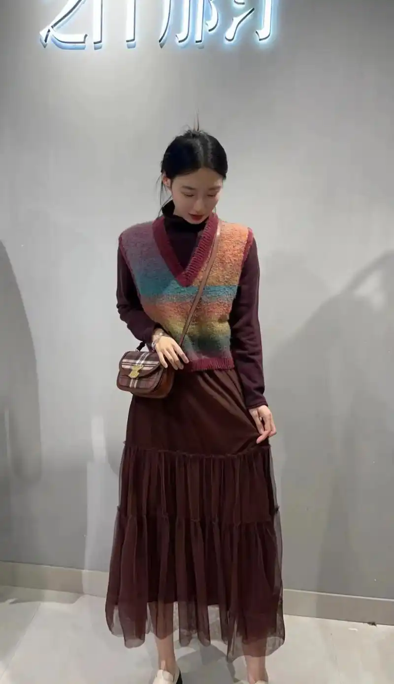 章那汀23冬上新 穿的像自己65比穿的像自己的年龄更重要17 - 抖