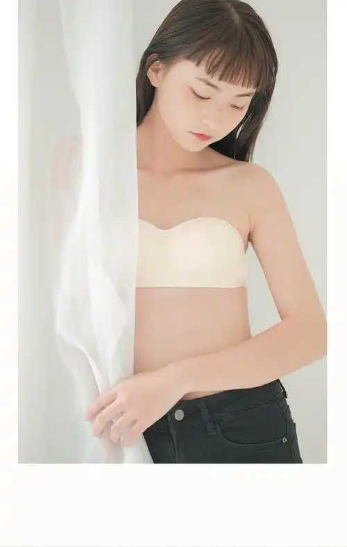 学生两穿无肩带小胸内衣女防走光抹胸文胸少女无痕胸罩 费琳文胸套装