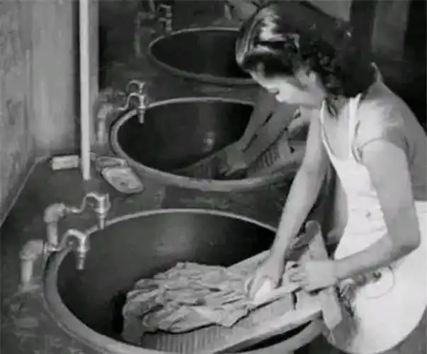 一组民国历史照片,十分珍贵,带您回顾民国旧社会的人文历史