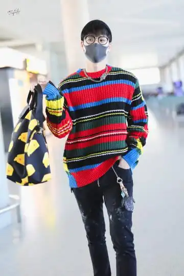 董又霖[超话]# [飞机]#董又霖谁说我结不了.