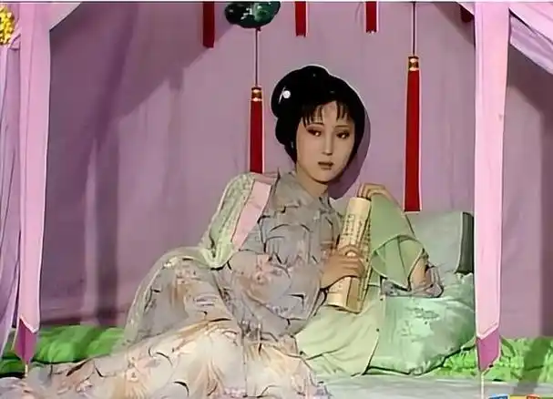 回顾演员陈晓旭:病逝16年后,丈夫还俗再婚,父母的坚持让人泪目