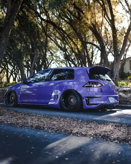 更车室这些改装高尔夫也太帅了吧