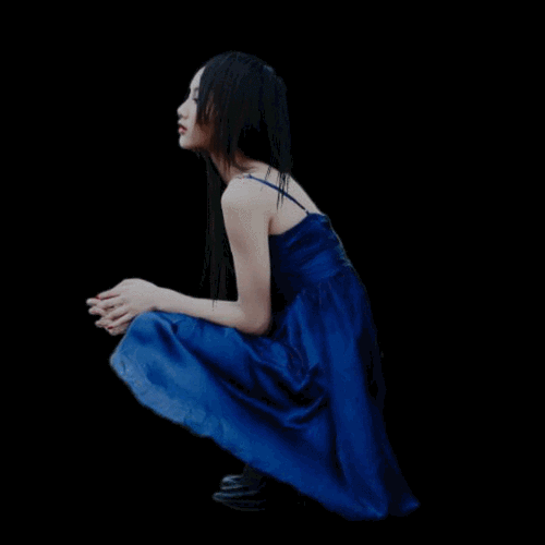 黑色背景gif动态素材之伤感人物[ 春山转换整理]