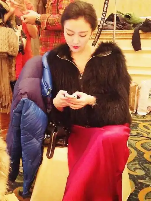 非诚勿扰张丹丹资料照片及微博经典语录