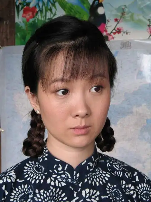 高斯(中国内地女演员)_尚可名片