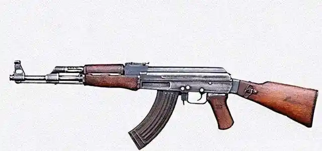 ak47在中国志愿军如果能用上美军当年就惨了