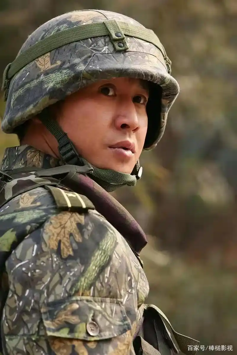 小鲜肉就别演军人了,让这10位男星告诉你,什么是军人形象(二)