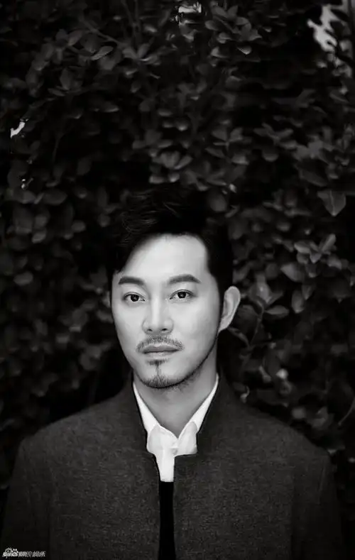 p>沙溢,1978年2月15日出生于 a target="_blank" href="/item/吉林省