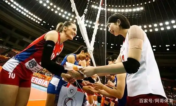 f组比赛中俄罗斯队1:3负于意大利女排,而中国在以3:0横扫美国队,从而