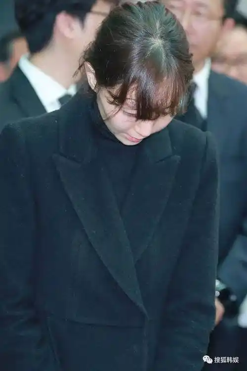 曾一起主持《两天一夜》结下深厚友谊的车太贤,金钟民等艺人前来送行