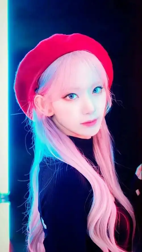 壁纸| 宫脇咲良@izone - 知乎