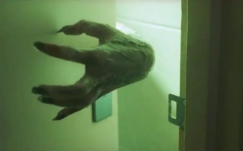 香港经典恐怖片office有鬼看完后背发凉的电影