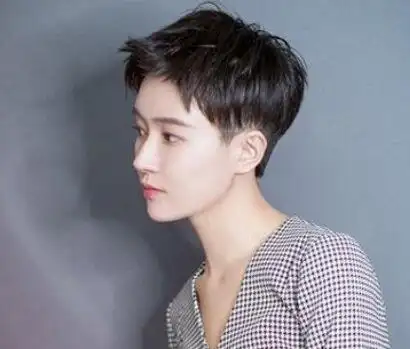 适合女生剪的帅气短发图片_短发_女生发型大全