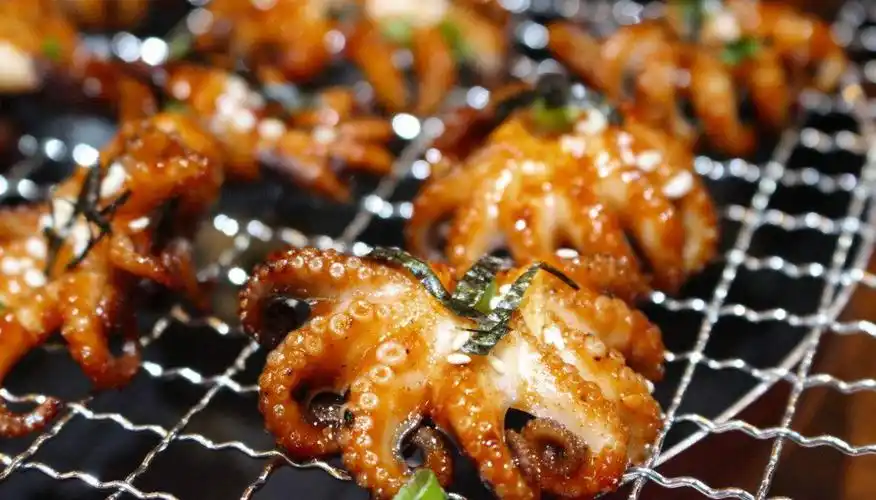 爱吃八爪鱼的一定要收藏,教你秘制八爪鱼做法,美味下饭,看饿了_茶匙