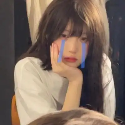 qq头像女小众高级 高清好看的高级感小众女头图片_女生头像_美头网