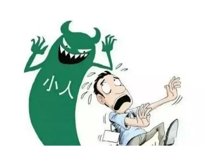 调整办公桌的风水方位减少小人是非