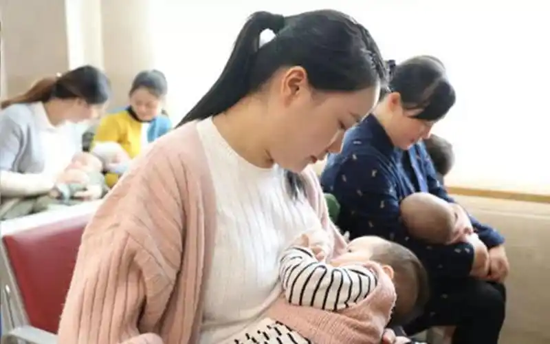 母亲吃中药母乳喂养婴儿核酸转阴,神奇!两人体内都已经形成抗体