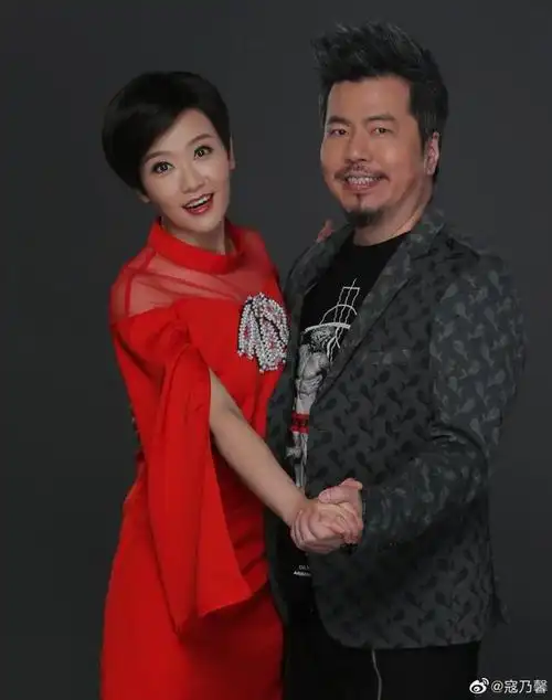 黄国伦前妻个人资料