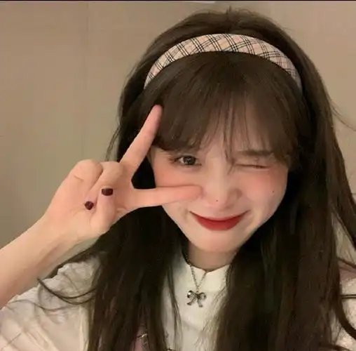 温柔女生头像高级小众女生头像2评论8更多所有评论纷雾2021年11月27日