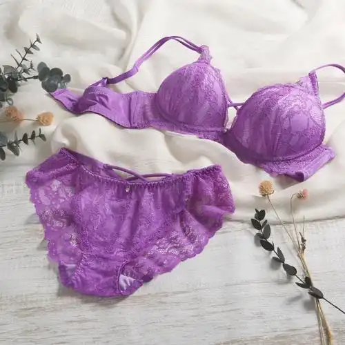 日系文胸套装小胸妹纸放入显丰满胸型