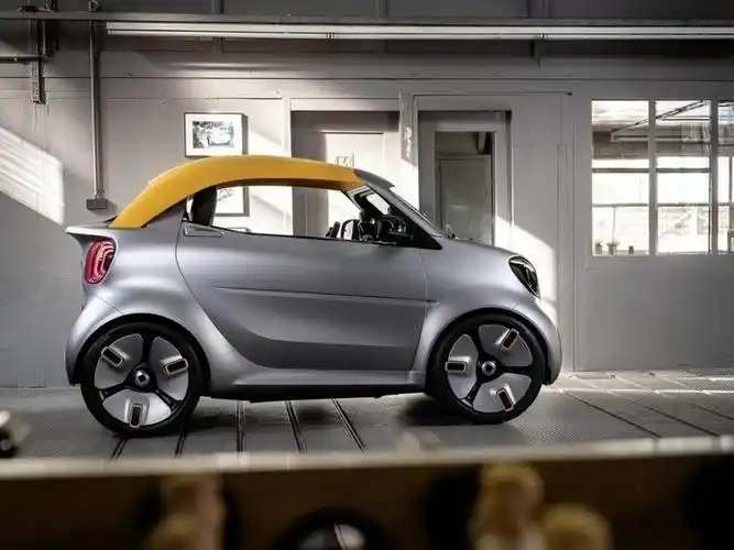 吉利奔驰smart量产在即,敞篷纯电很拉风,续航或超500_太平洋号