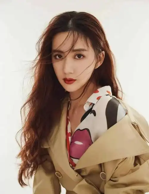 陈欣予楚楚动人迷人美照写真