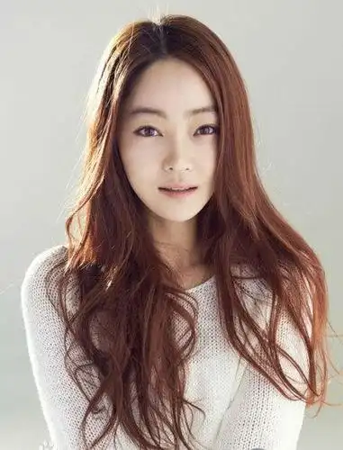 与宋仲基结婚领证宋仲基绯闻女友徐孝琳个人资料