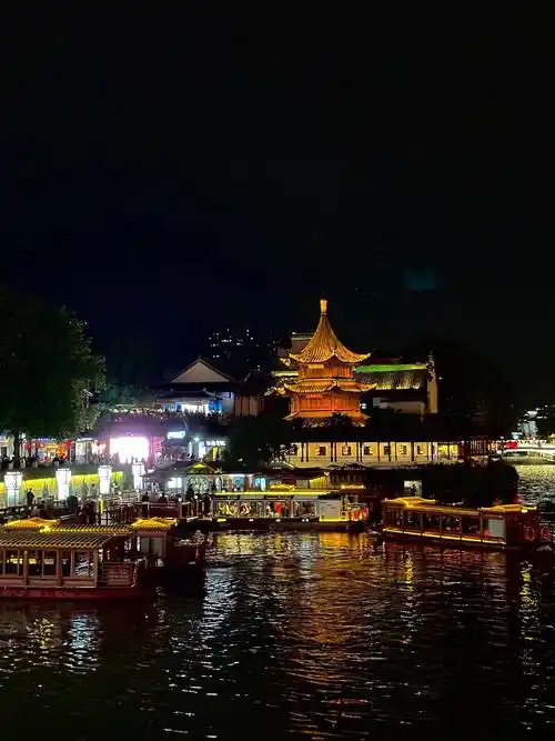 南京鸡鸣寺跟团7日游多少钱?夫子庙旅行社报团七日游报价,详细_婷婷_