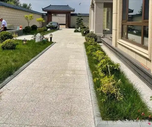 庭院铺地,方形砖与长条砖哪种更美观?