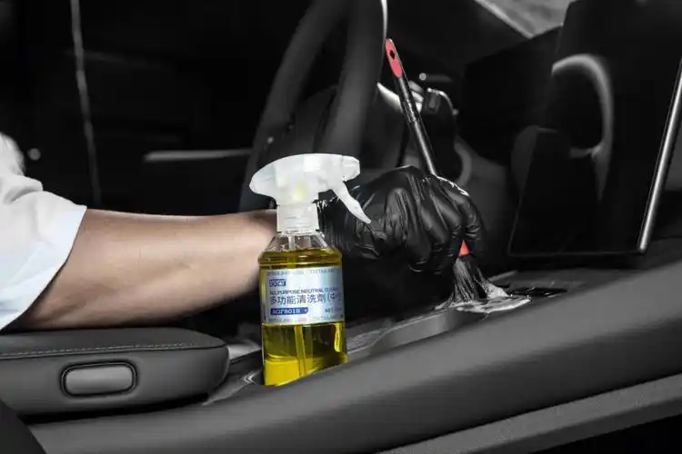 柠檬味性价比高的一款多功能汽车清洗剂