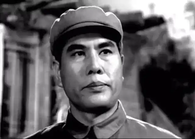 再忆李炎昔日八一厂男星演军官成经典