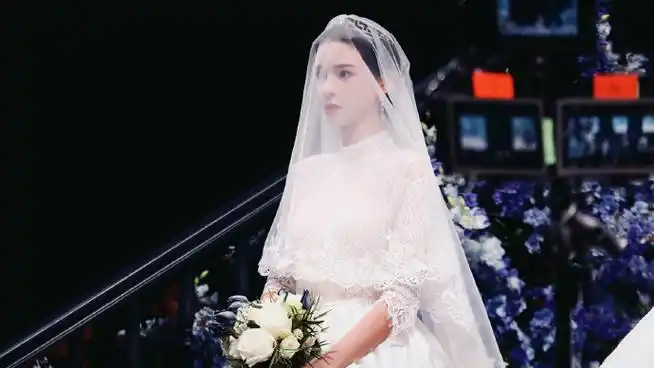 张予曦婚纱剧照##张予曦白色婚纱造型