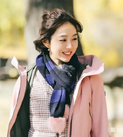 回顾演员姜妍干妈宋丹丹拿她当亲闺女