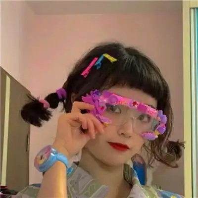 独一无二的沙雕头像女 高清好看的女生头像沙雕憨憨可爱图片_搞笑头像