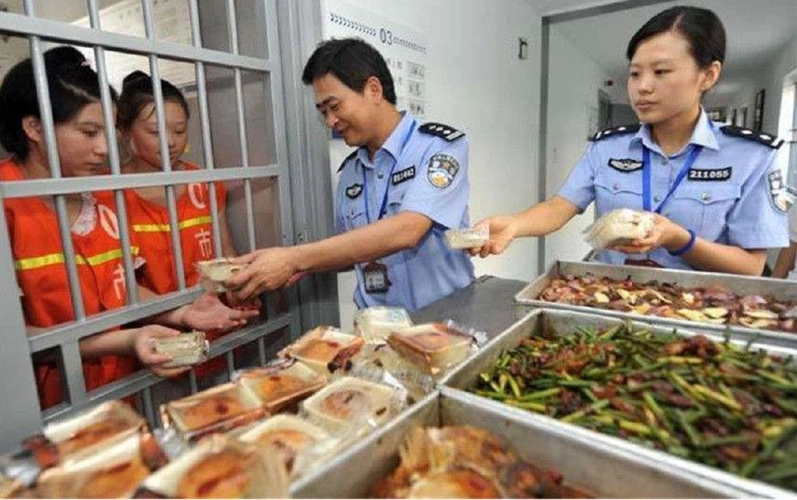 新年将至看守所里面是怎么过年的呢有什么活动吗