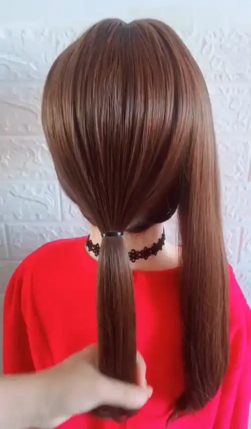 娱乐#30岁的女人这样扎头发,特别有气质,快来试试吧!