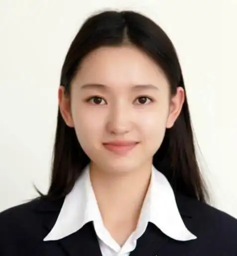 中国最美英语老师肖珠因清纯可人的授课照片而红遍网络