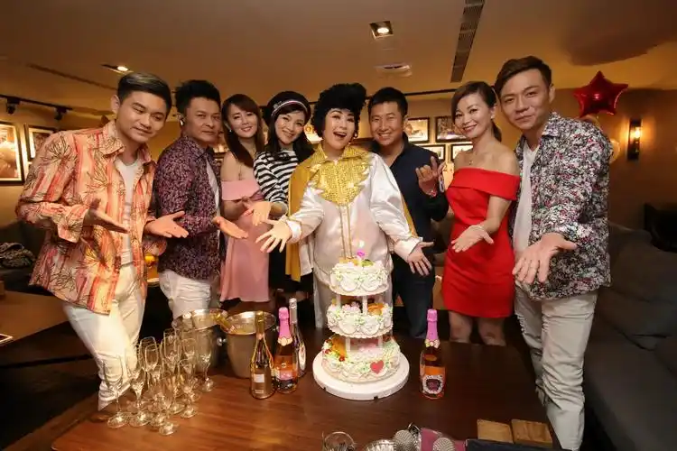 张秀卿生日扮猫王老公不举 为得子「想做就做」