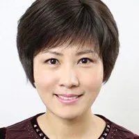 40到50岁女人微信头像风景图片点击鼠标右键下载