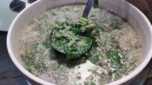 好,点了几个特色菜,量大实在,味道也不错,推荐白切黑山羊,火麻豆腐,菌