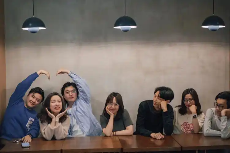 多人照应该怎么拍