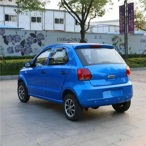 江苏雅西四轮电动车 全封闭成人电动代步车 小型家用电动轿车