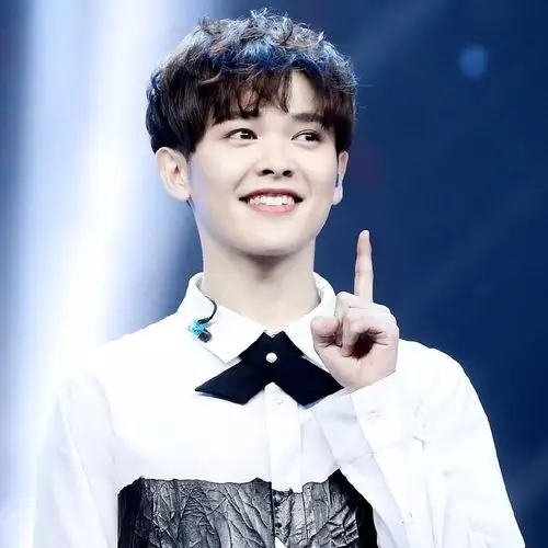 明星库 尤长靖 地区:大陆 简介:尤长靖,1994年9月19日出生于马来西亚