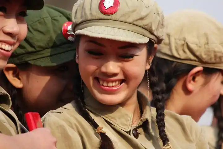 【红卫兵的年代摄影图片】室外生活摄影_太平洋电脑网摄影部落