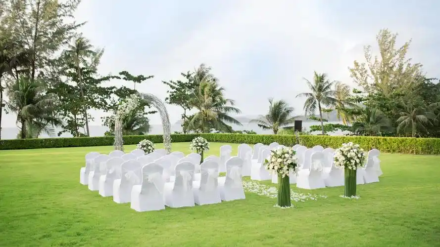 普吉岛凯悦草坪婚礼_婚礼场地_florawedding