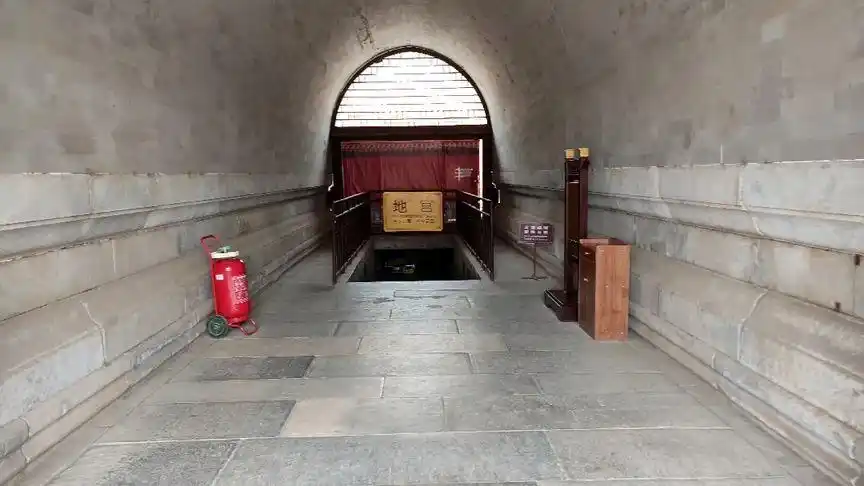 清西陵崇陵,光绪皇帝的地宫