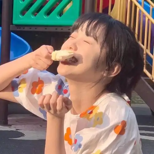 沙雕三人闺蜜头像一人一个世界上最迷人的头像女生超帅头像哪吒猪年的