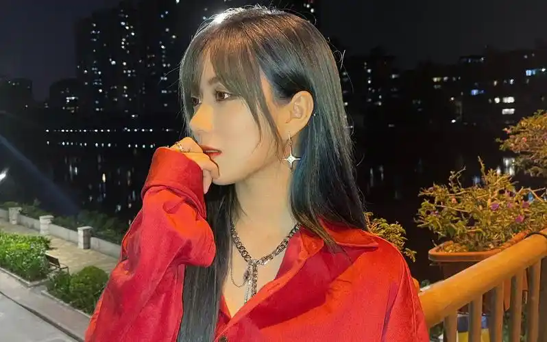 郑丹妮小蛋16场madworld的帅气rap混剪