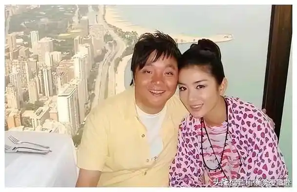 黄奕看走眼!前夫离婚后身价暴涨30倍,勇夺全球金融圈奥斯卡"