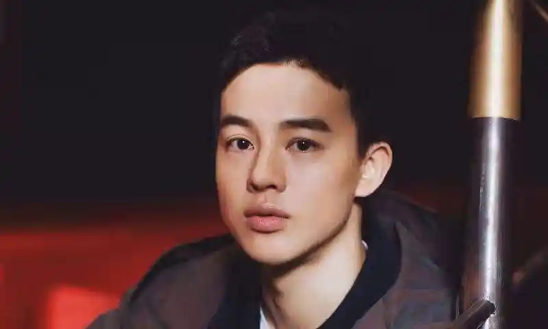 想必没有人会质疑,但是说到尹昉的年龄,可能很多人都没想到,这位看